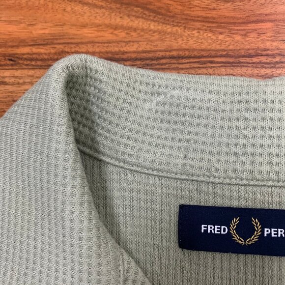 Fred Perry Men's Waffle Texture Button-up Shirt Medium - Picture 6 of 10